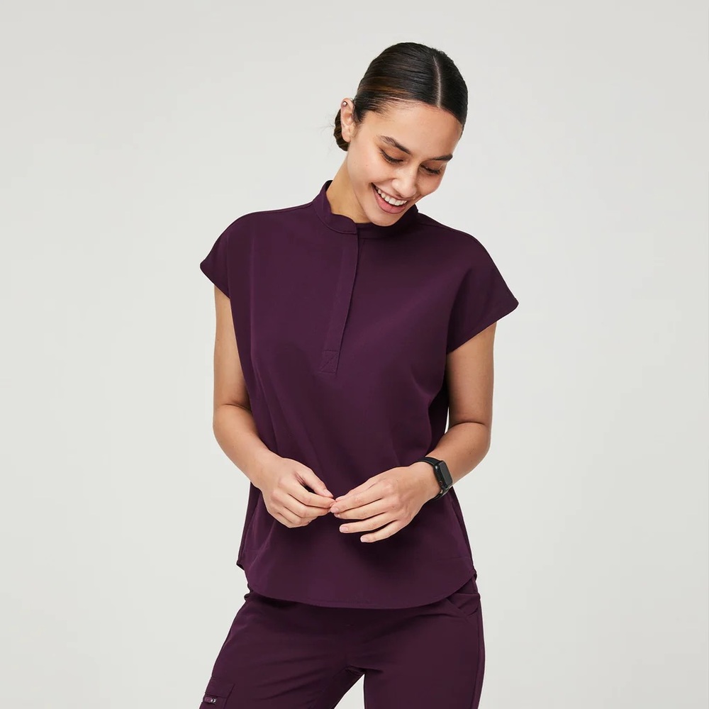 FIGS XXS DEEP PURPLE RAFAELA TOP